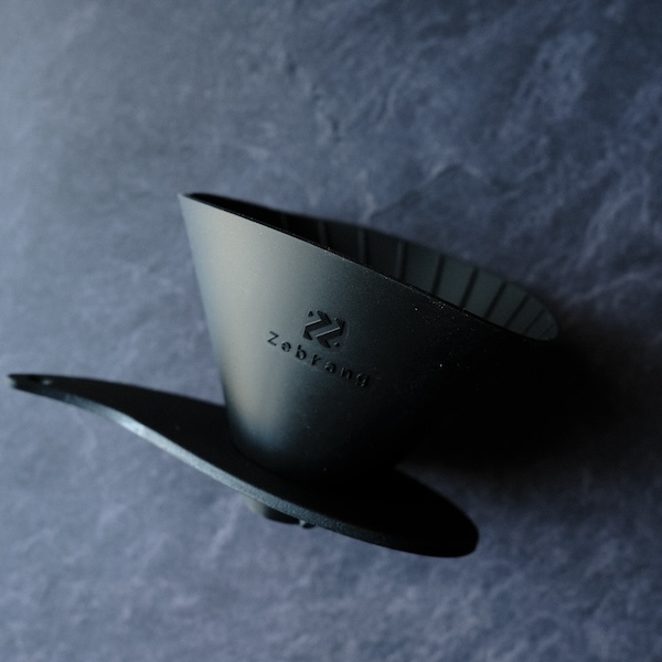 V60 フラットドリッパー 01 Zebrang